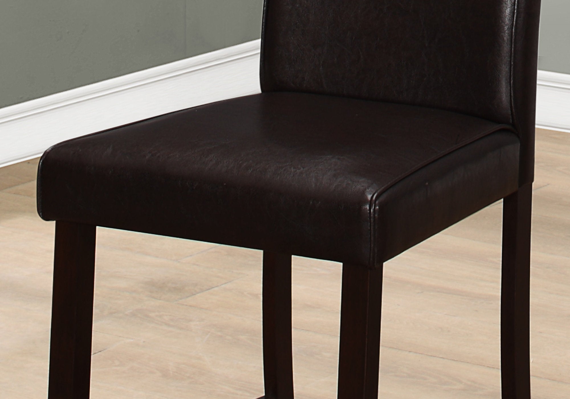 CHAISE DE SALLE A MANGER - 2PCS / HAUTEUR COMPTOIR SIMILICUIR BRUN
