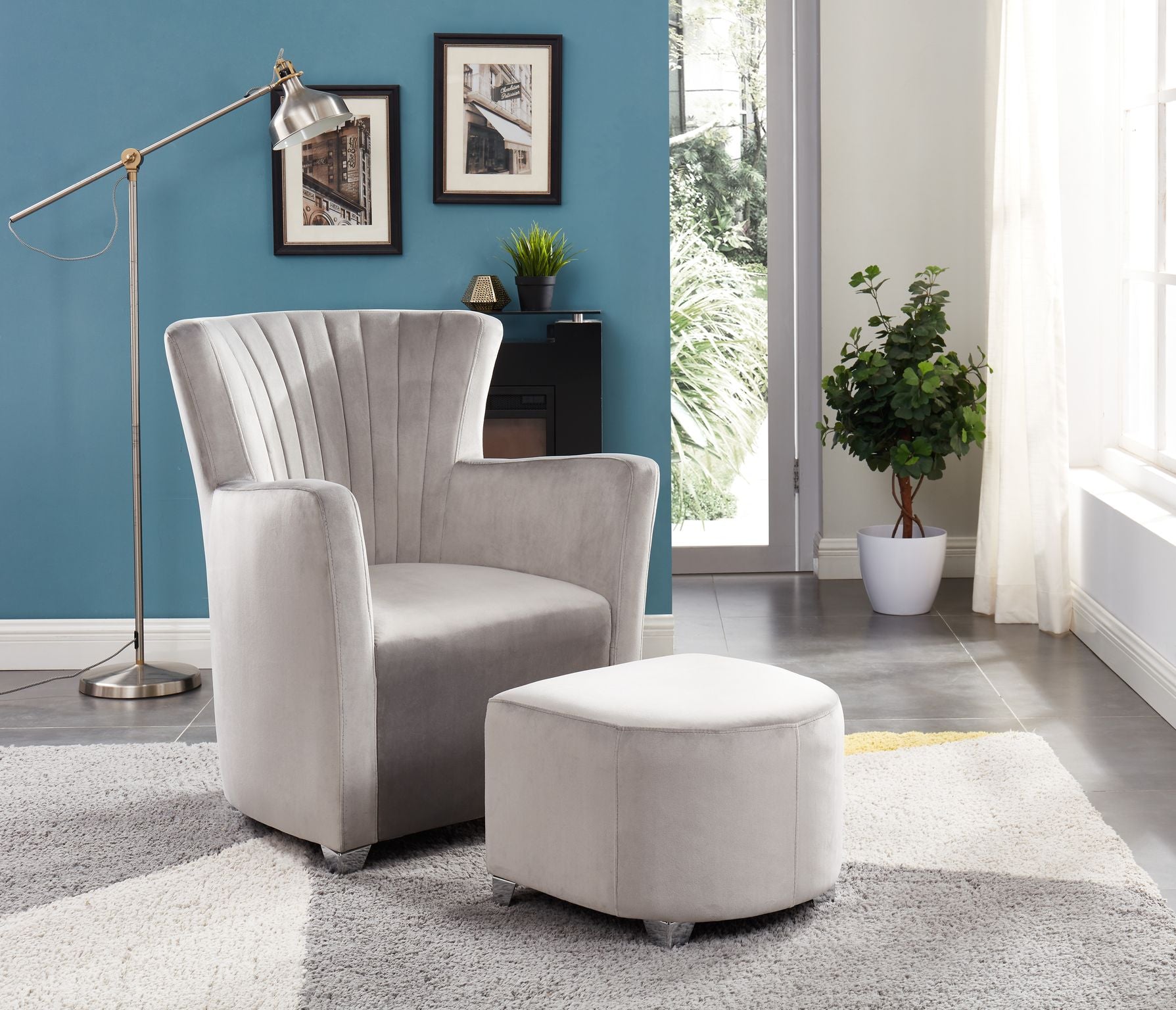 CHAISE &amp; POUF ( Meuble Mtl )