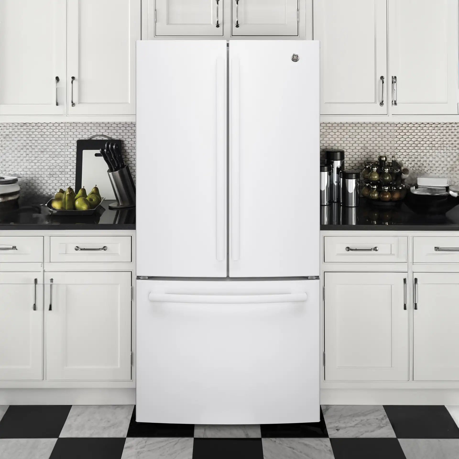 GE 18.6 cu. ft. French Door Refrigerator, White 33"