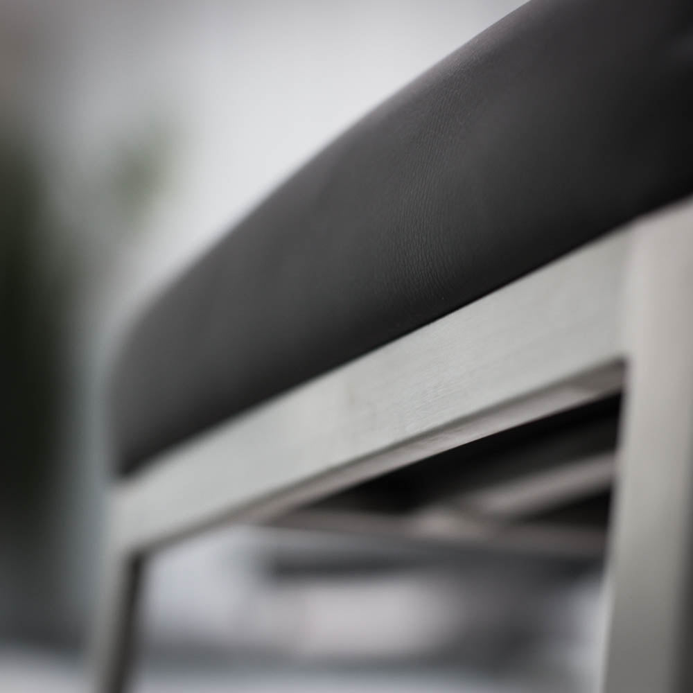 K-Chair : Similicuir noir