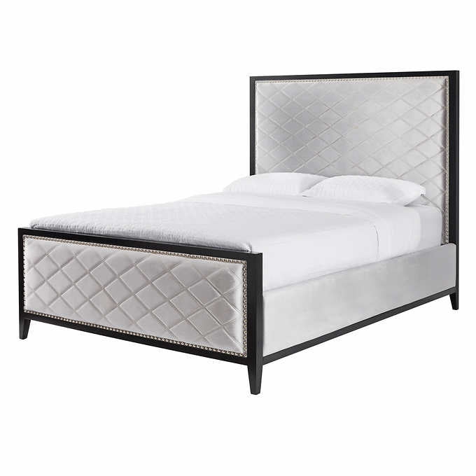 Lit Diamond : Velours Gris pour une Chambre Élégante et Confortable