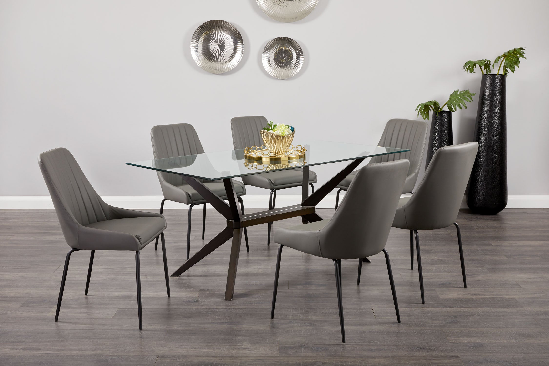 Table de salle à manger en bois Vista