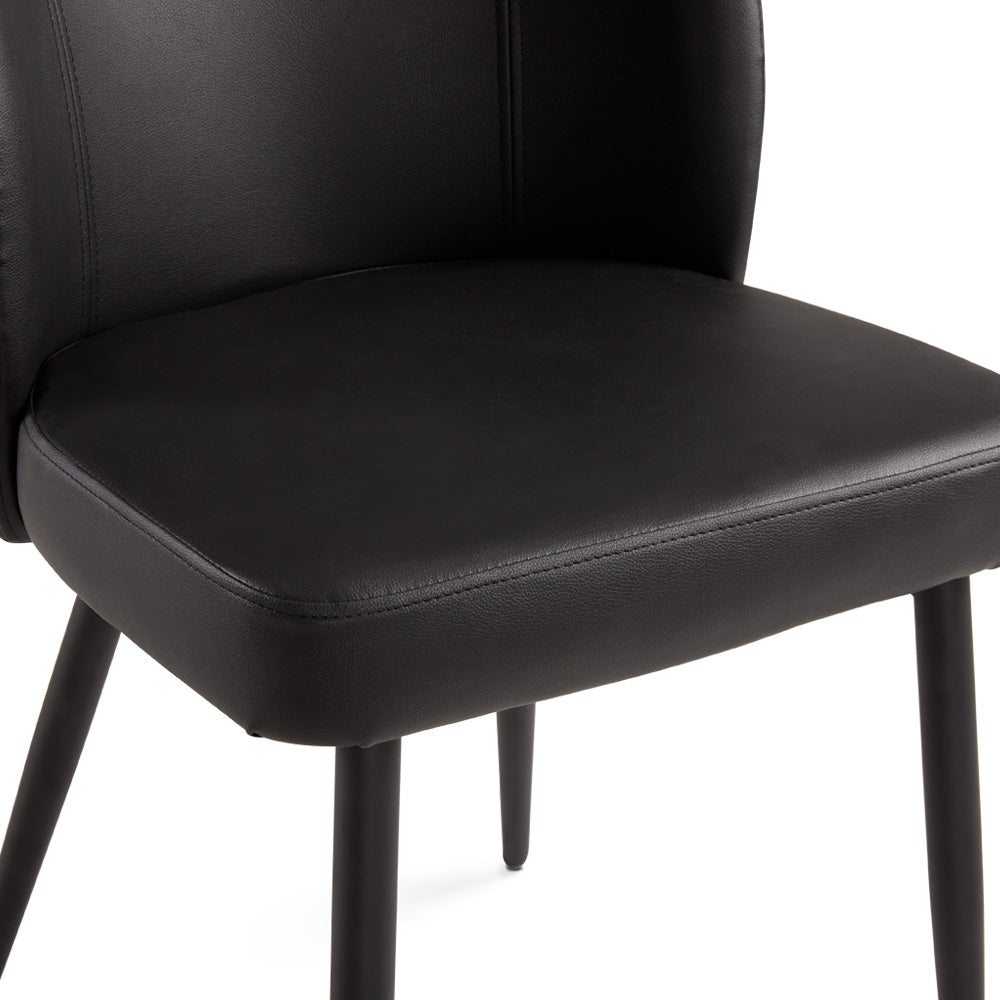 Chaise de salle à manger Fortina : similicuir noir avec pieds noirs