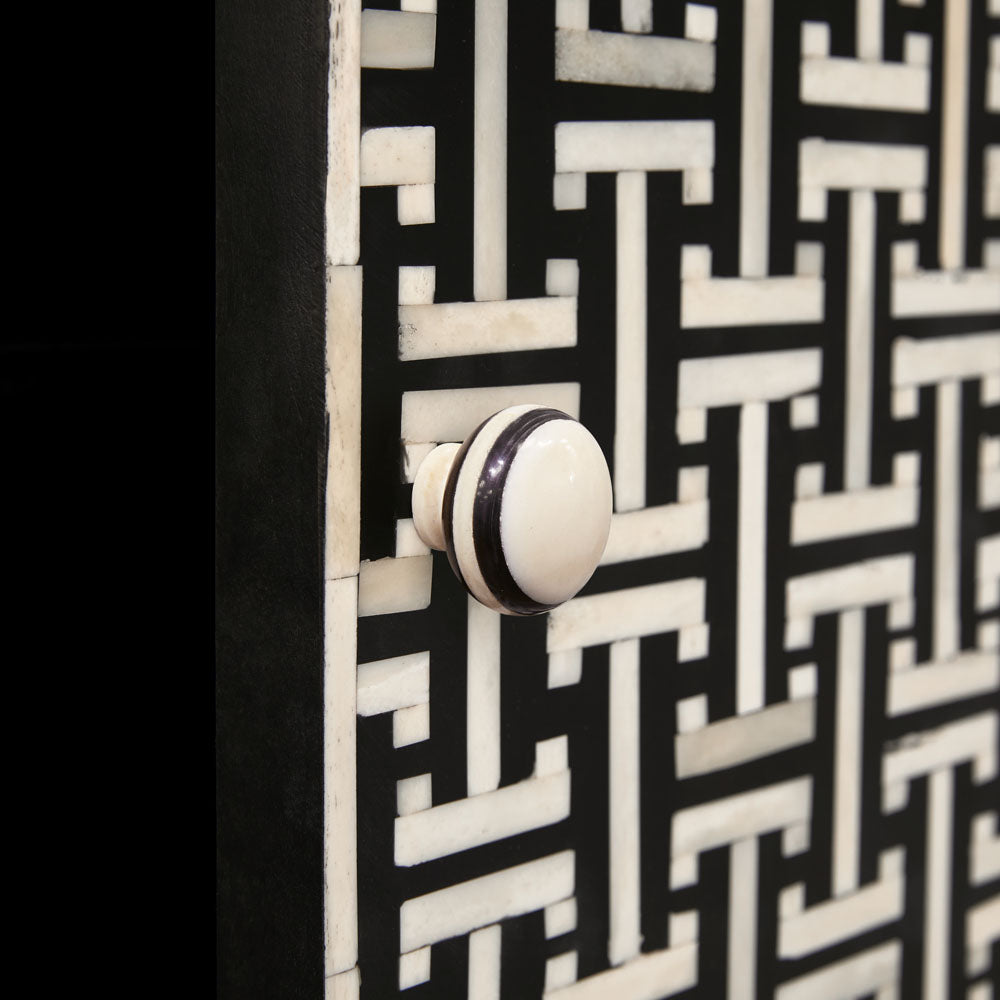 Buffet 3 portes avec incrustation d'os Augustine