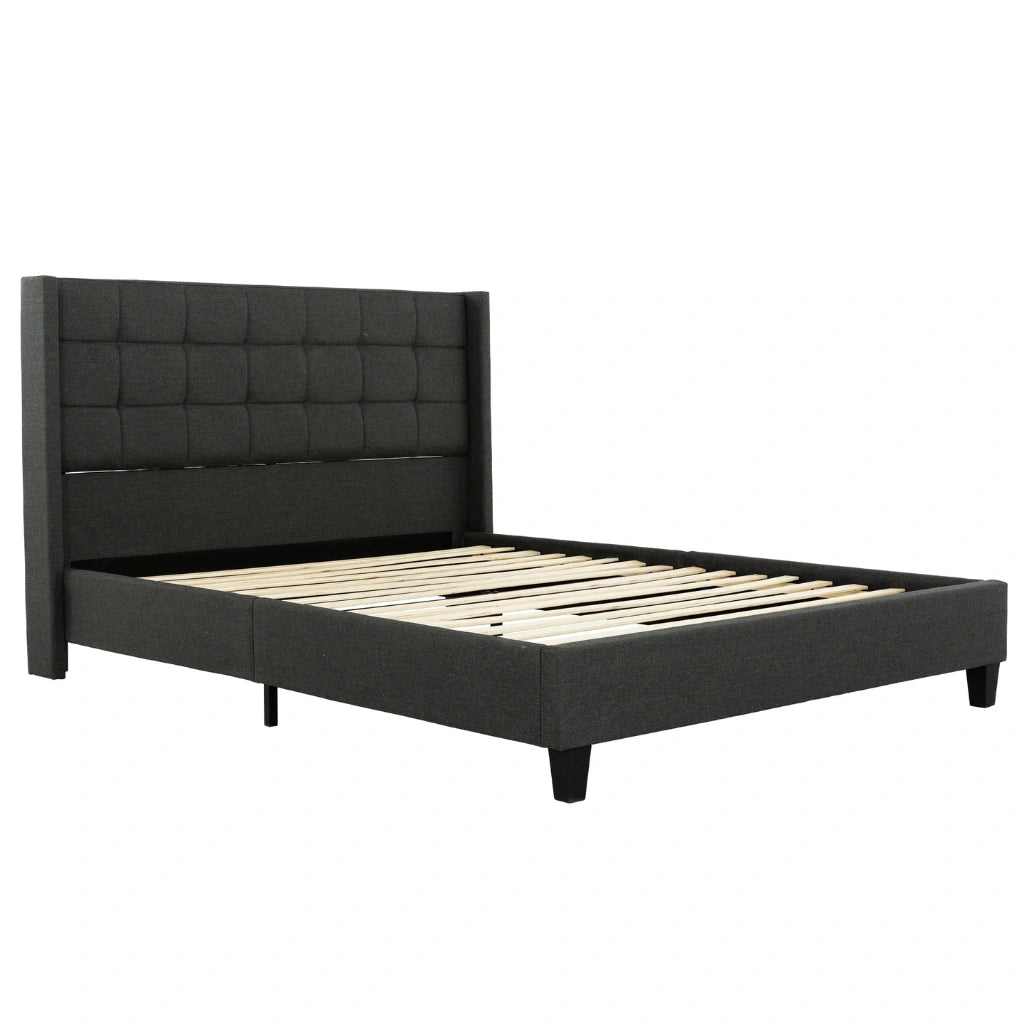 Ora : Le Lit Plateforme au Design Carré Capitonné