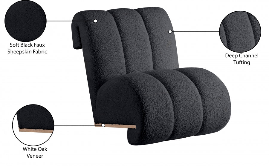 Fauteuil d'appoint en fausse peau de mouton Swoon