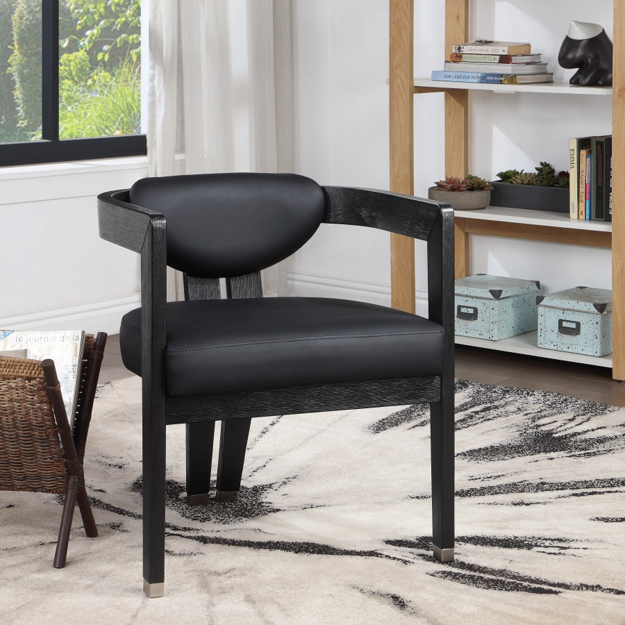 Chaise de salle à manger en cuir végétalien Carlyle