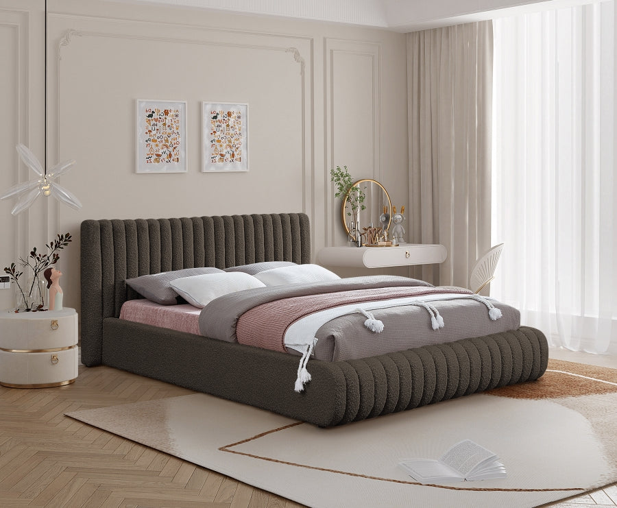 Lit double en tissu bouclé Nash