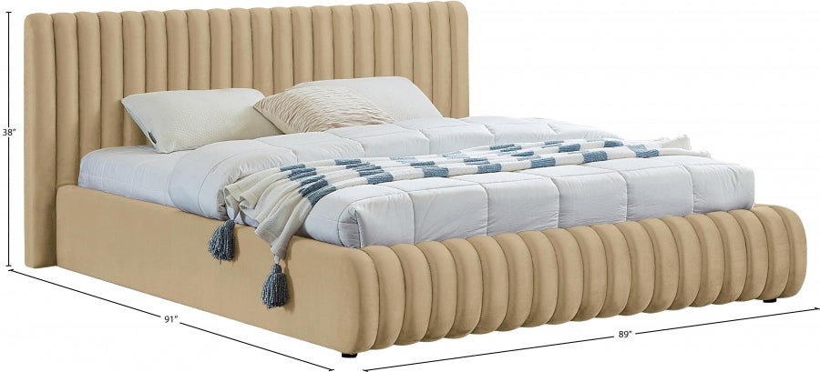 Lit King Size en velours Nico