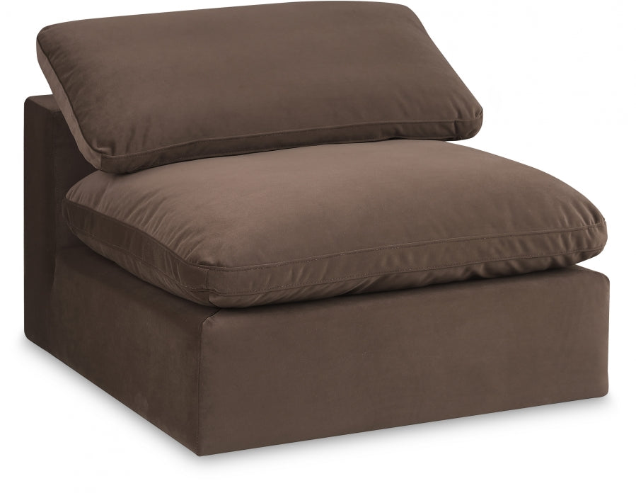 Chaise sans accoudoirs confortable en velours