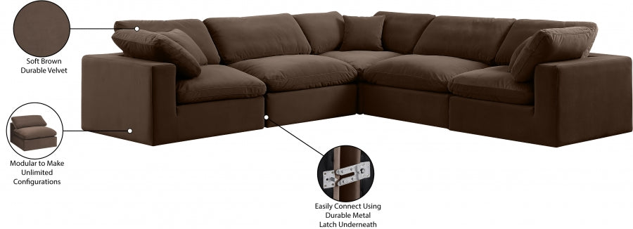 Canapé sectionnel confortable en velours