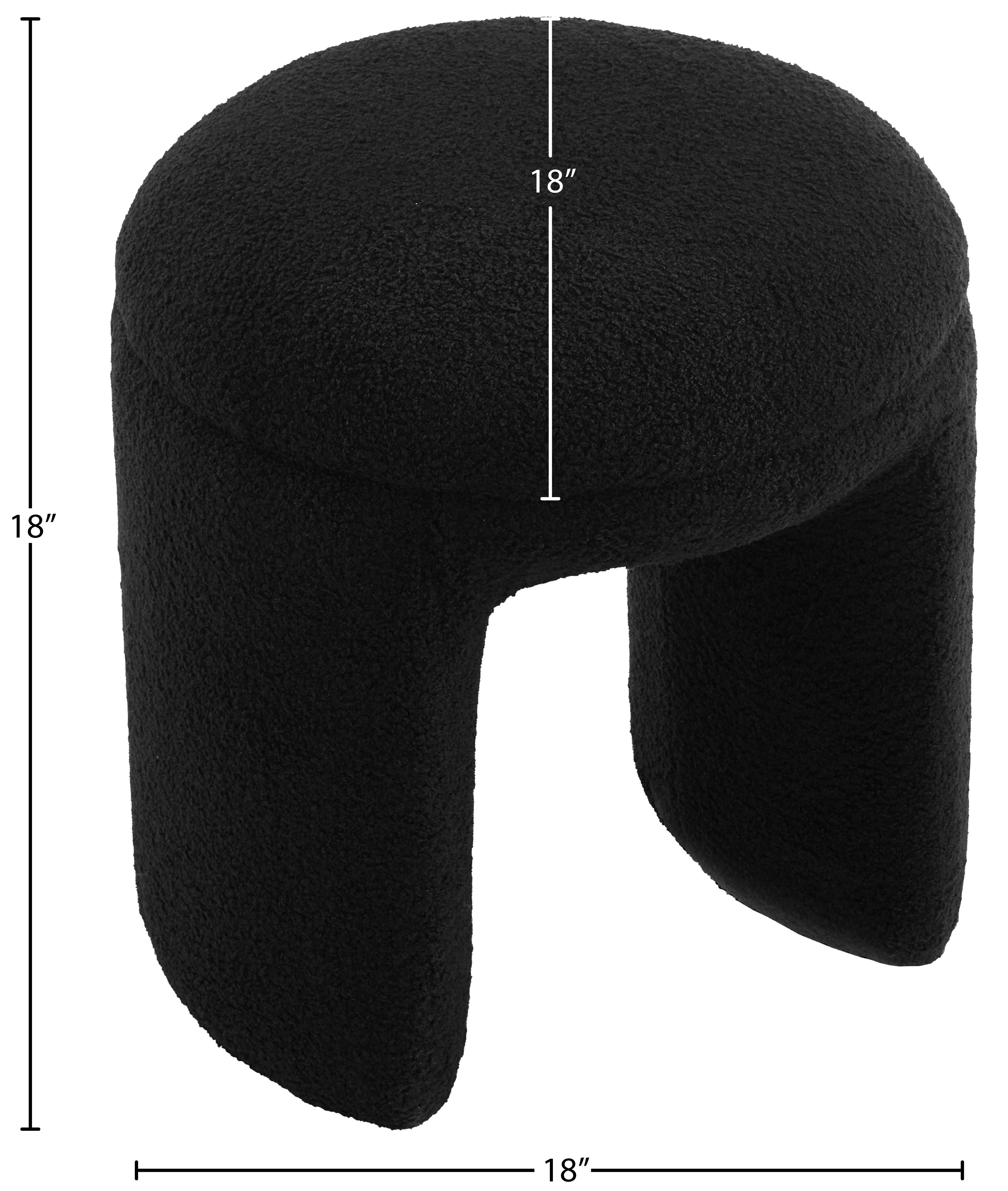 Pouf/tabouret en tissu peluche imitation peau de mouton Bowen
