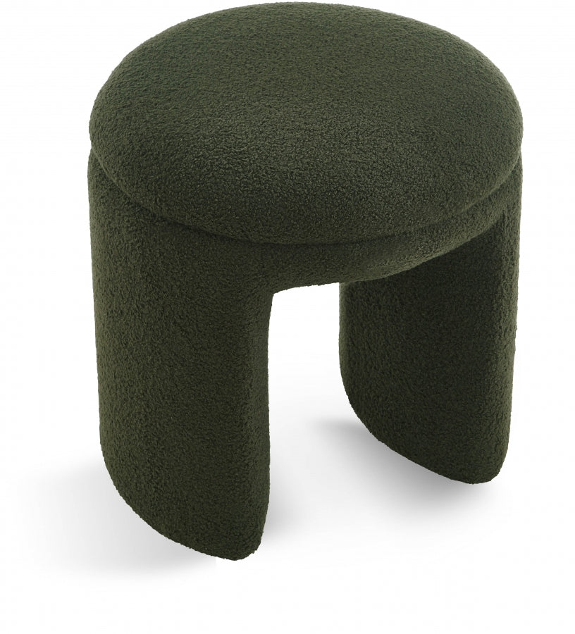 Pouf/tabouret en tissu peluche imitation peau de mouton Bowen