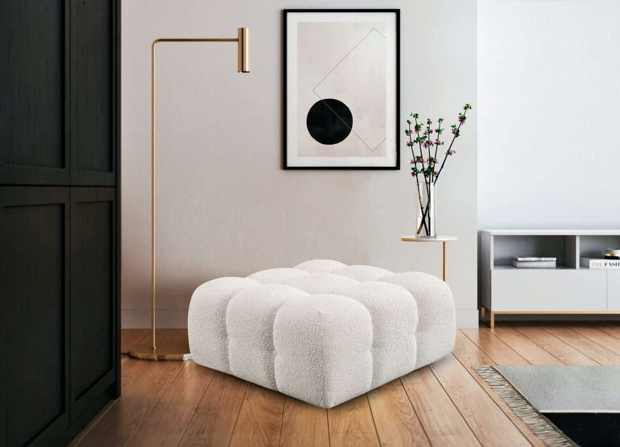 Pouf Ames en tissu bouclé