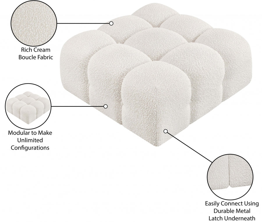 Pouf Ames en tissu bouclé