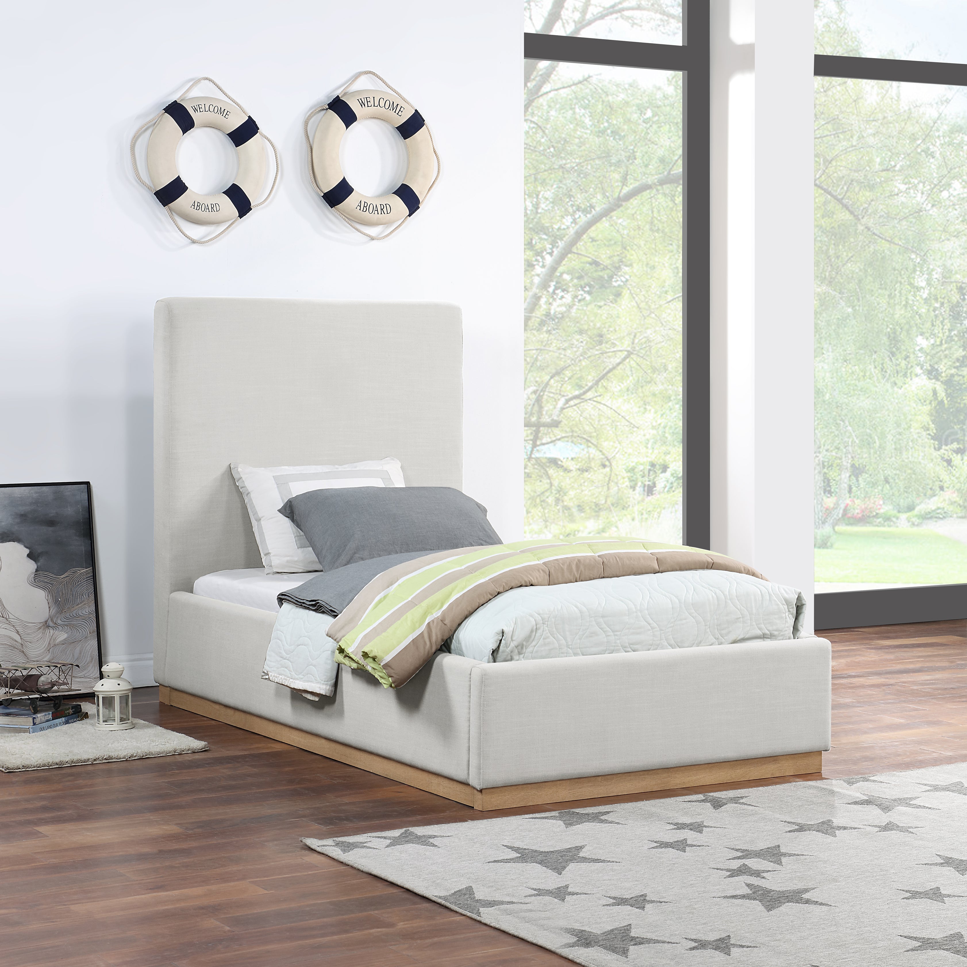 Lit simple en tissu texturé en lin couleur crème Alfie