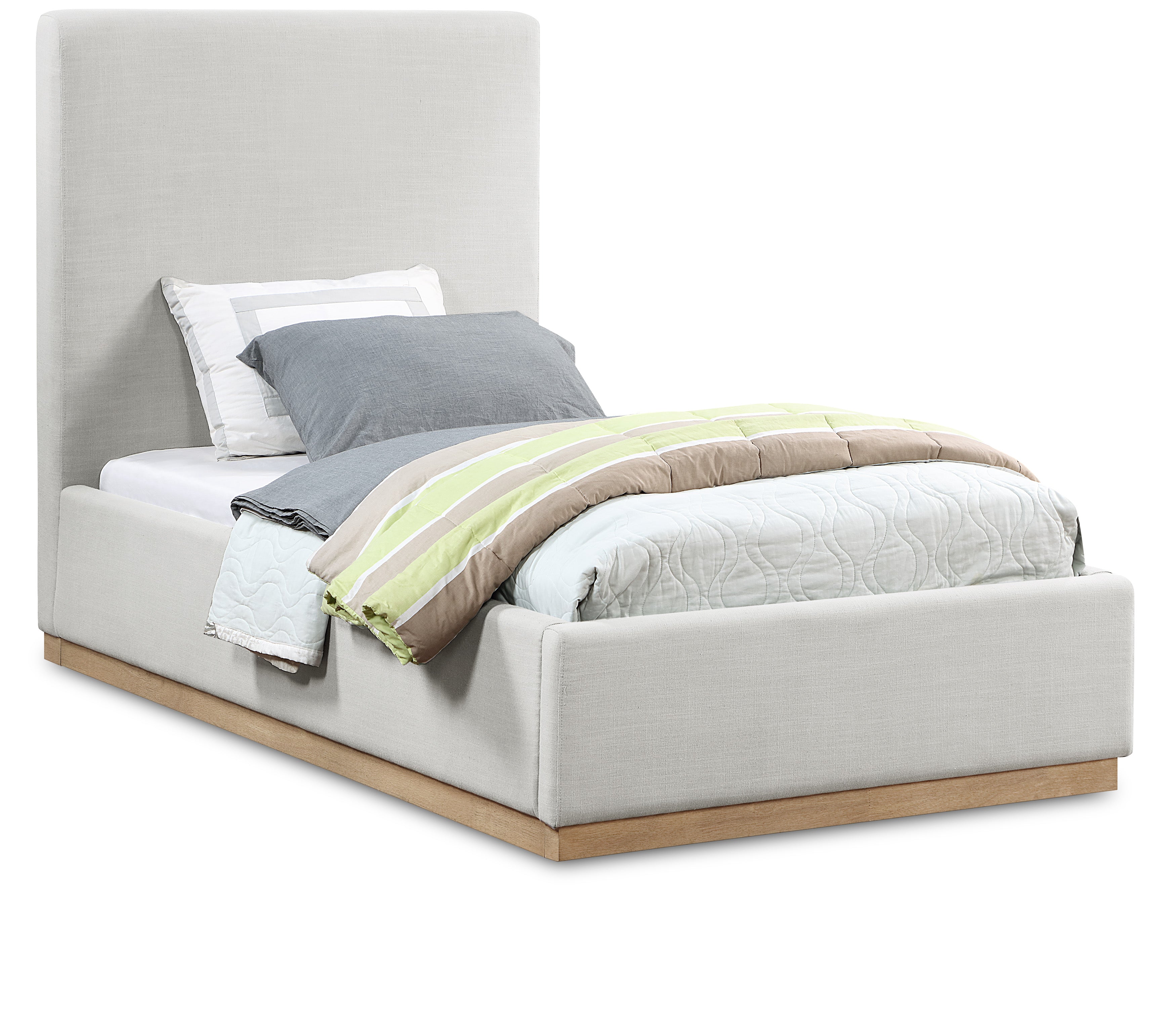 Lit simple en tissu texturé en lin couleur crème Alfie