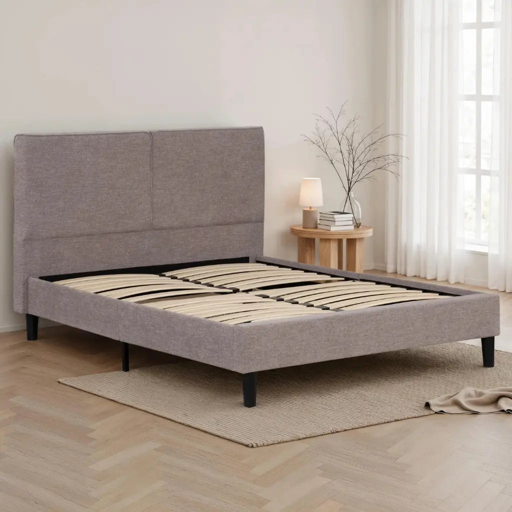 Sia : Le Lit Plateforme au Design Split-Back Gris