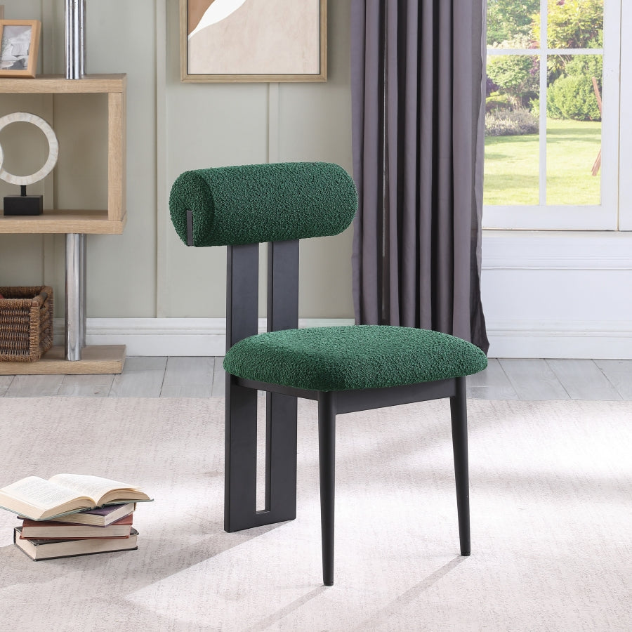 Chaise de salle à manger en tissu Dario Boucle
