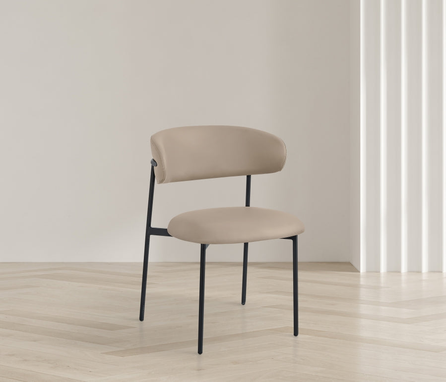 Chaise de salle à manger en cuir végétalien Lupita