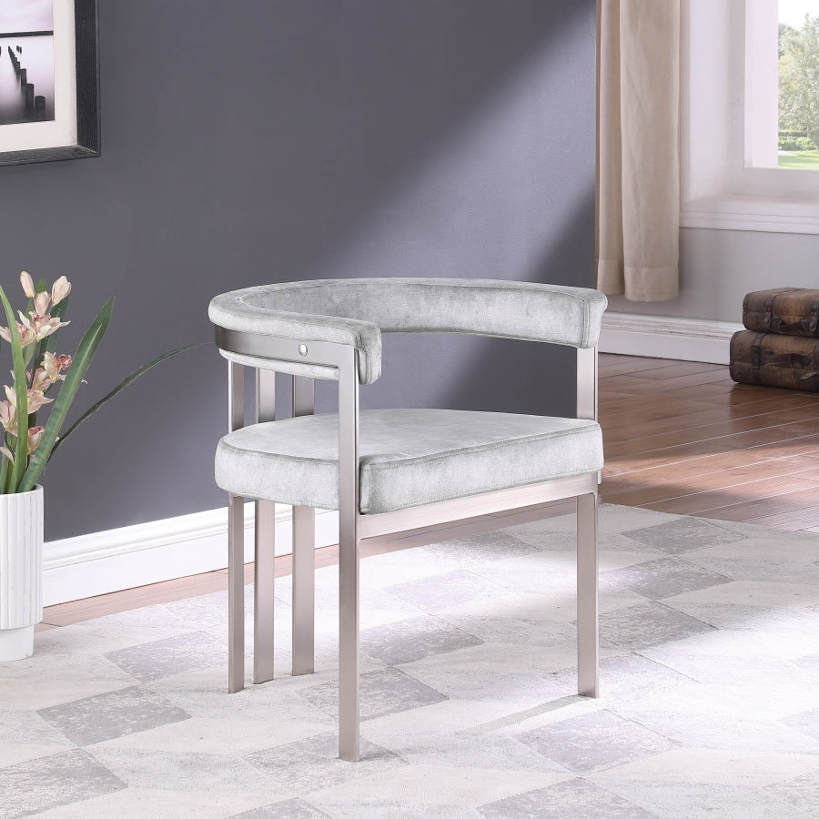 Chaise de salle à manger en velours pierre Marcello