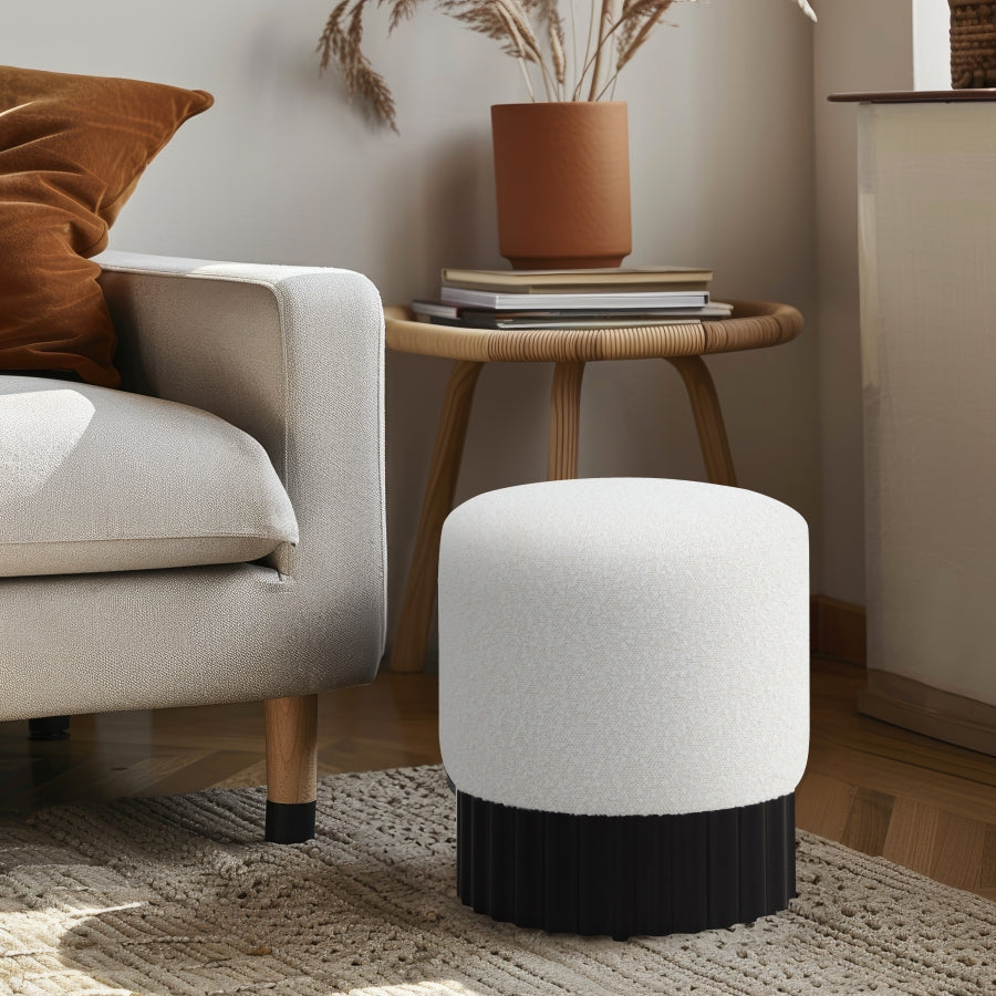 Pouf/tabouret en tissu boucle Veranda