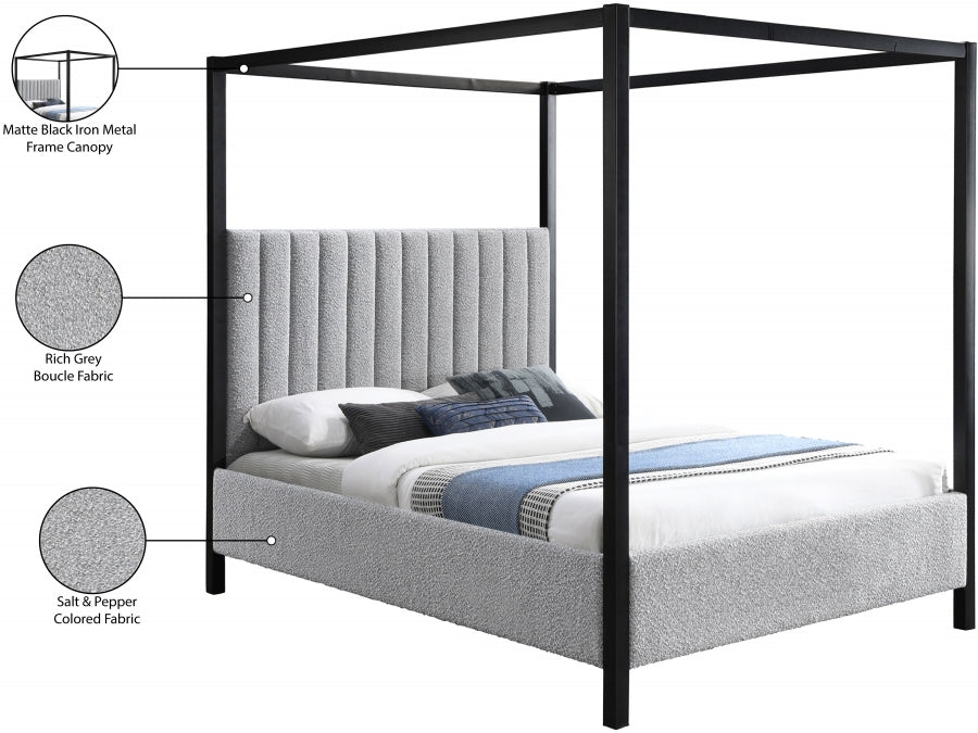 Lit king size en tissu bouclé Kelly