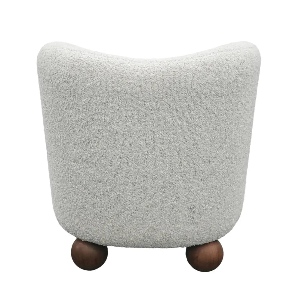 Inspiration Doyle : Le Fauteuil Barrel au Fini Beige