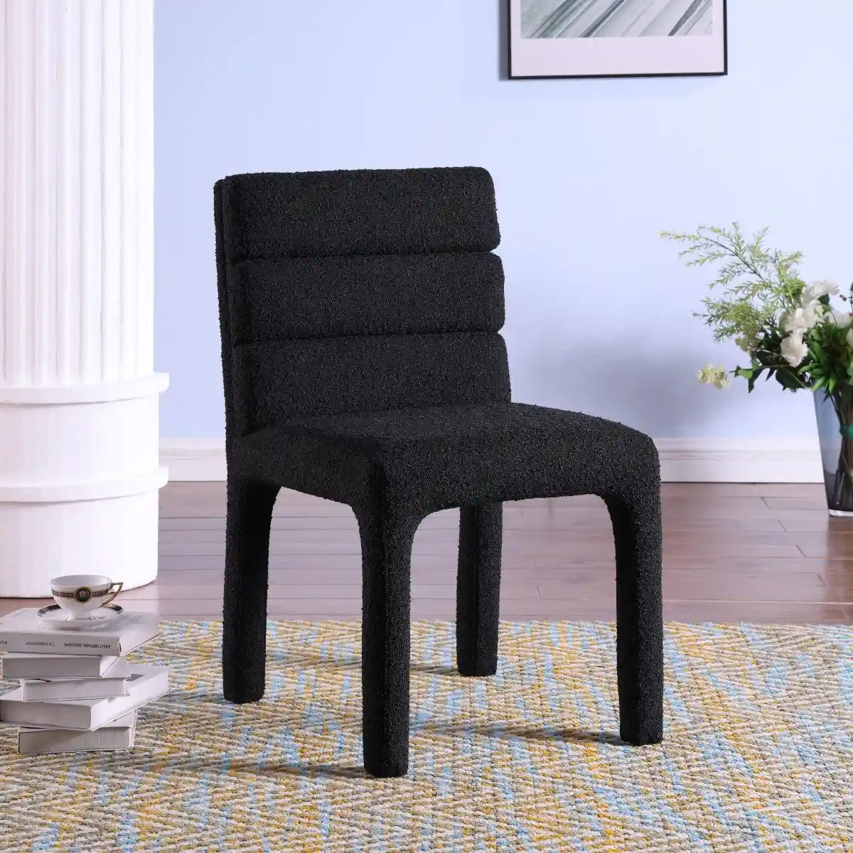 Chaises Salomi en tissu bouclé noir | Duo moderne et chic
