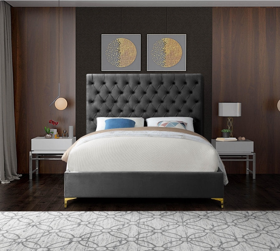 Lit en Velours Gris - Capitonnage Profond, Pieds en Or et Chrome Inclus avec Chaque Lit