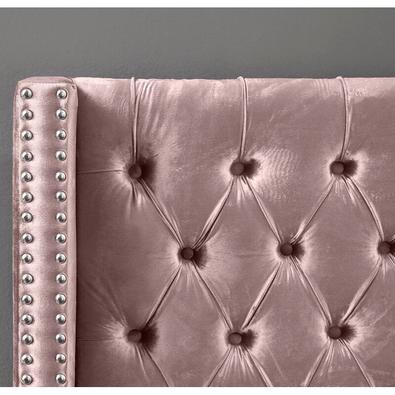 Lit en Velours Rose Poussiéreux - Détails Cloutés