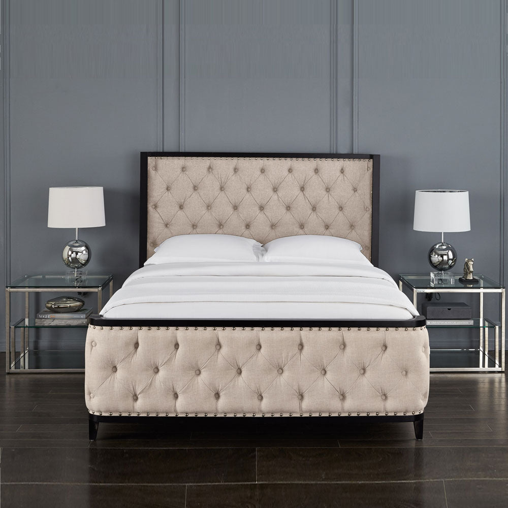Swire Bed : Linge de Lit Beige en Lin - Qualité Confortable pour une Chambre Élégante