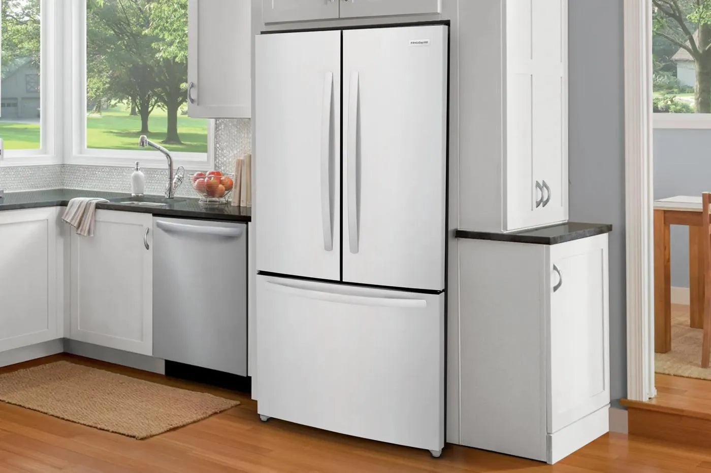 Frigidaire FRFG1723AW | 32" 18 pi³ Réfrigérateur français blanc