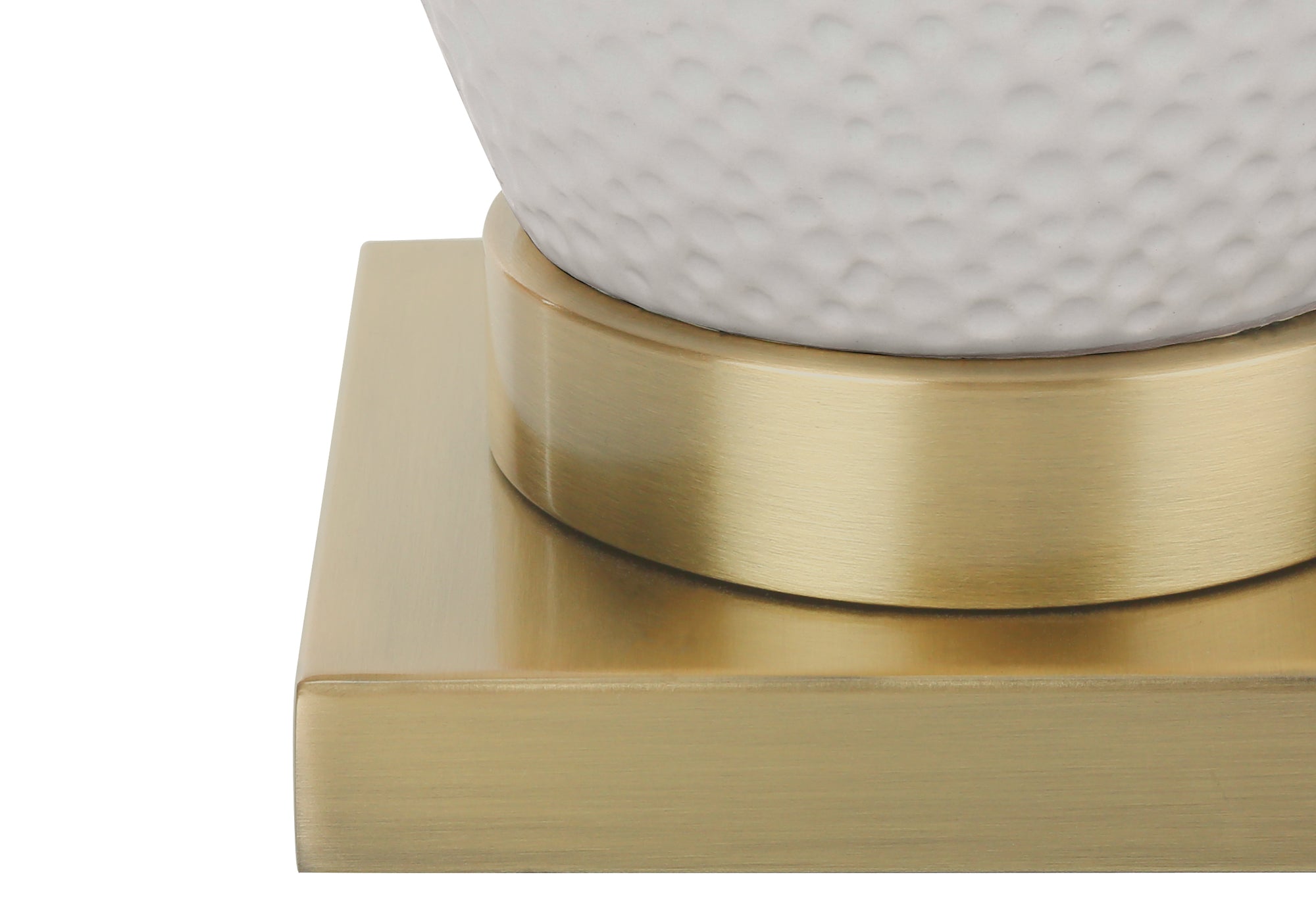 ÉCLAIRAGE - LAMPE DE TABLE 26"H CÉRAMIQUE BLANCHE / ABAT-JOUR IVOIRE