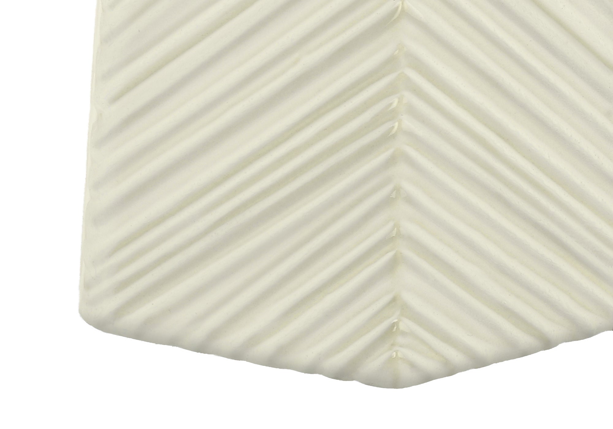 ÉCLAIRAGE - LAMPE DE TABLE 29" H CÉRAMIQUE BLANCHE / ABAT-JOUR IVOIRE