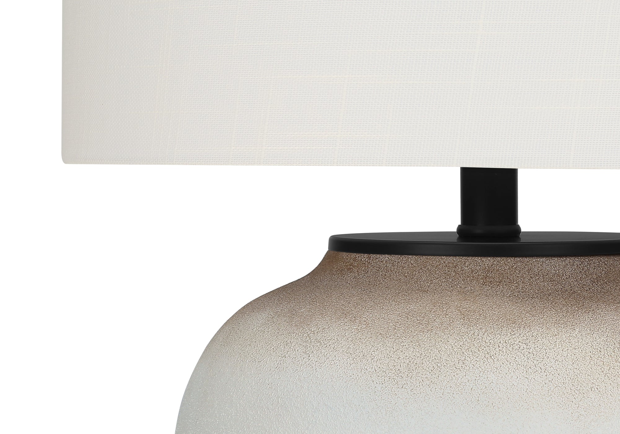 ÉCLAIRAGE - LAMPE DE TABLE 21"H CÉRAMIQUE CRÈME / ABAT-JOUR IVOIRE