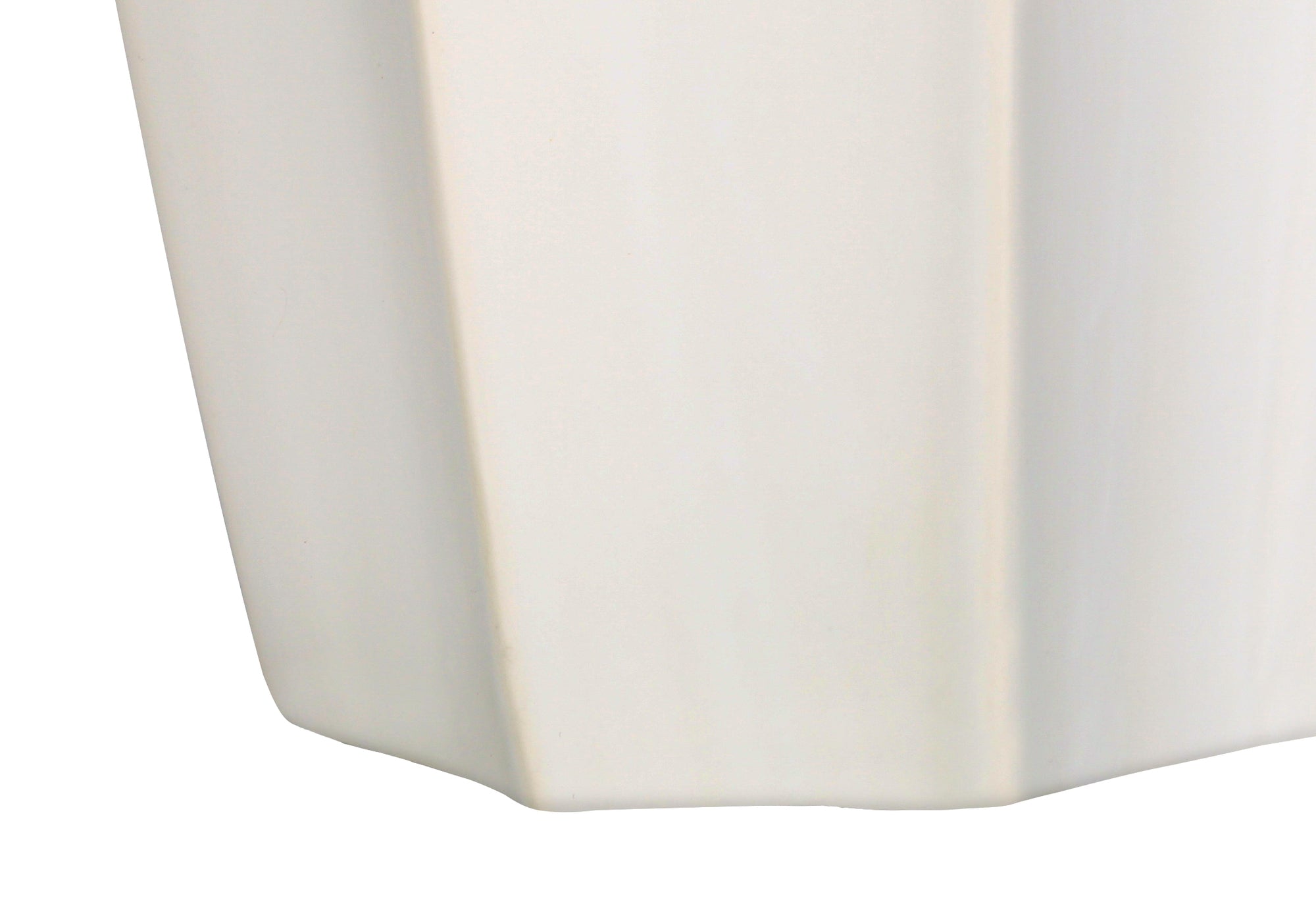 ÉCLAIRAGE - LAMPE DE TABLE 27"H CÉRAMIQUE CRÈME / ABAT-JOUR IVOIRE