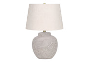 ÉCLAIRAGE - LAMPE DE TABLE 22"H BÉTON CRÈME / ABAT-JOUR IVOIRE