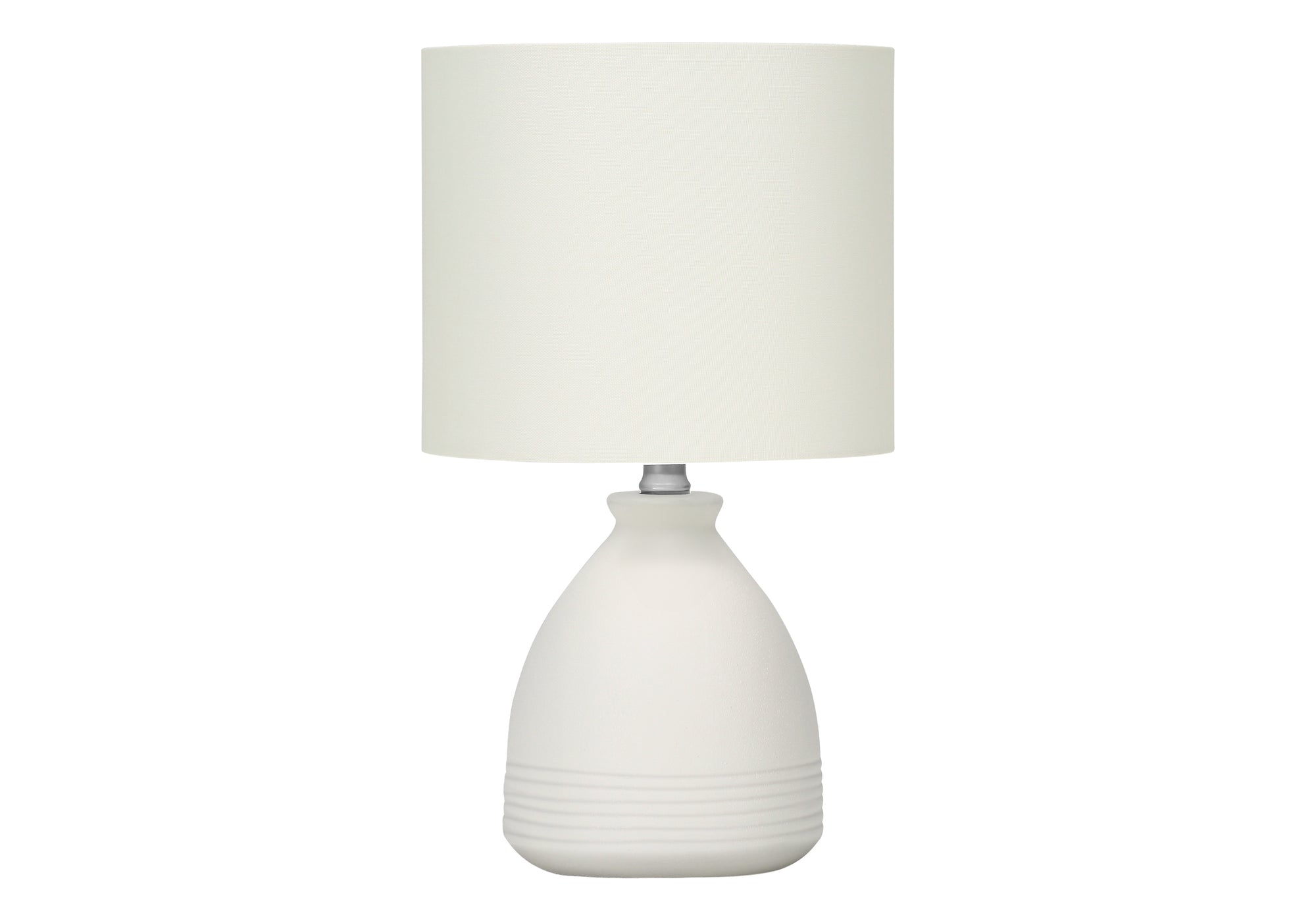 ÉCLAIRAGE - LAMPE DE TABLE 17" H CÉRAMIQUE CRÈME / ABAT-JOUR IVOIRE