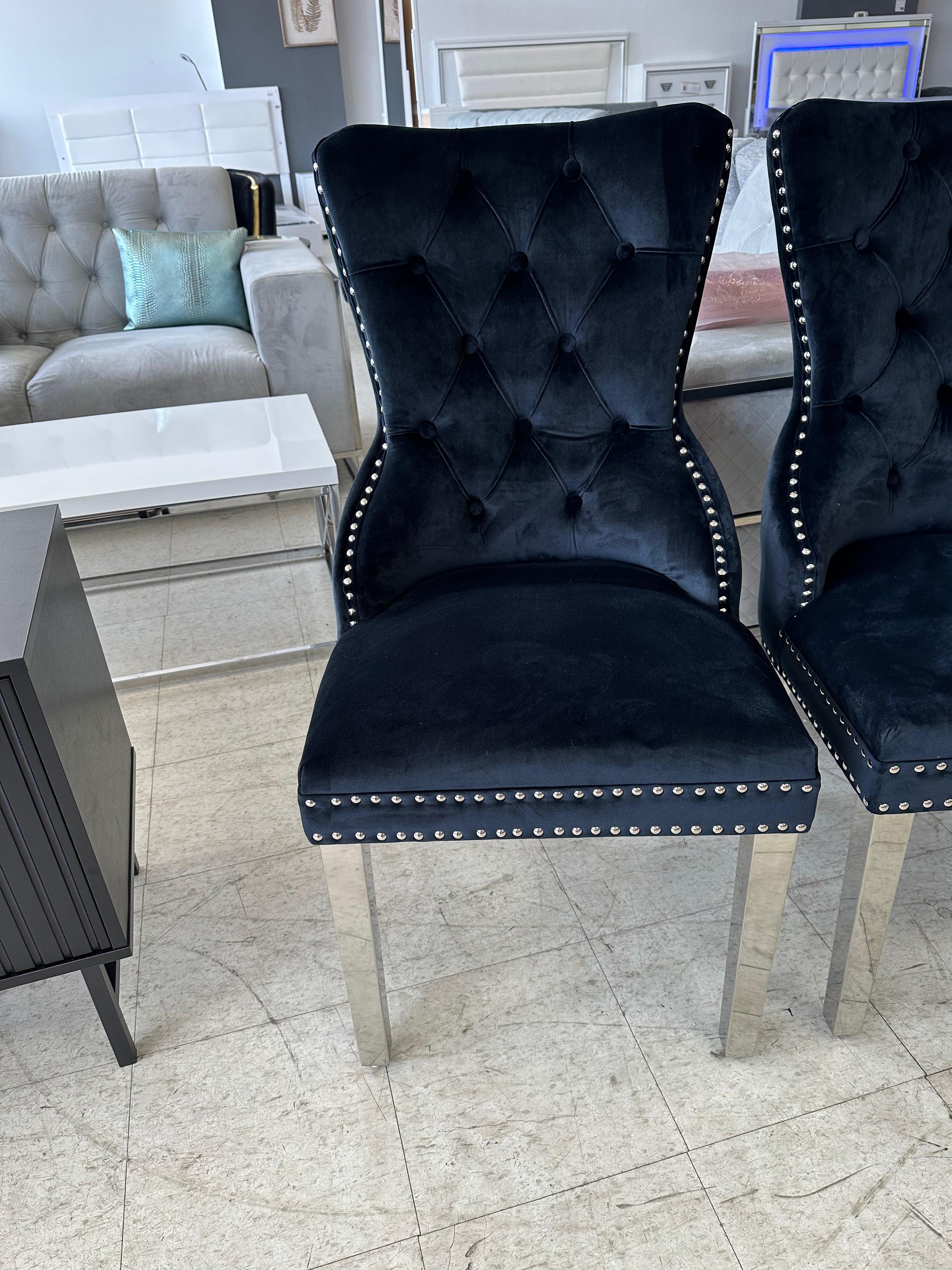 CHAISE DE SALLE À MANGER VALORIA ( Meuble Mtl )