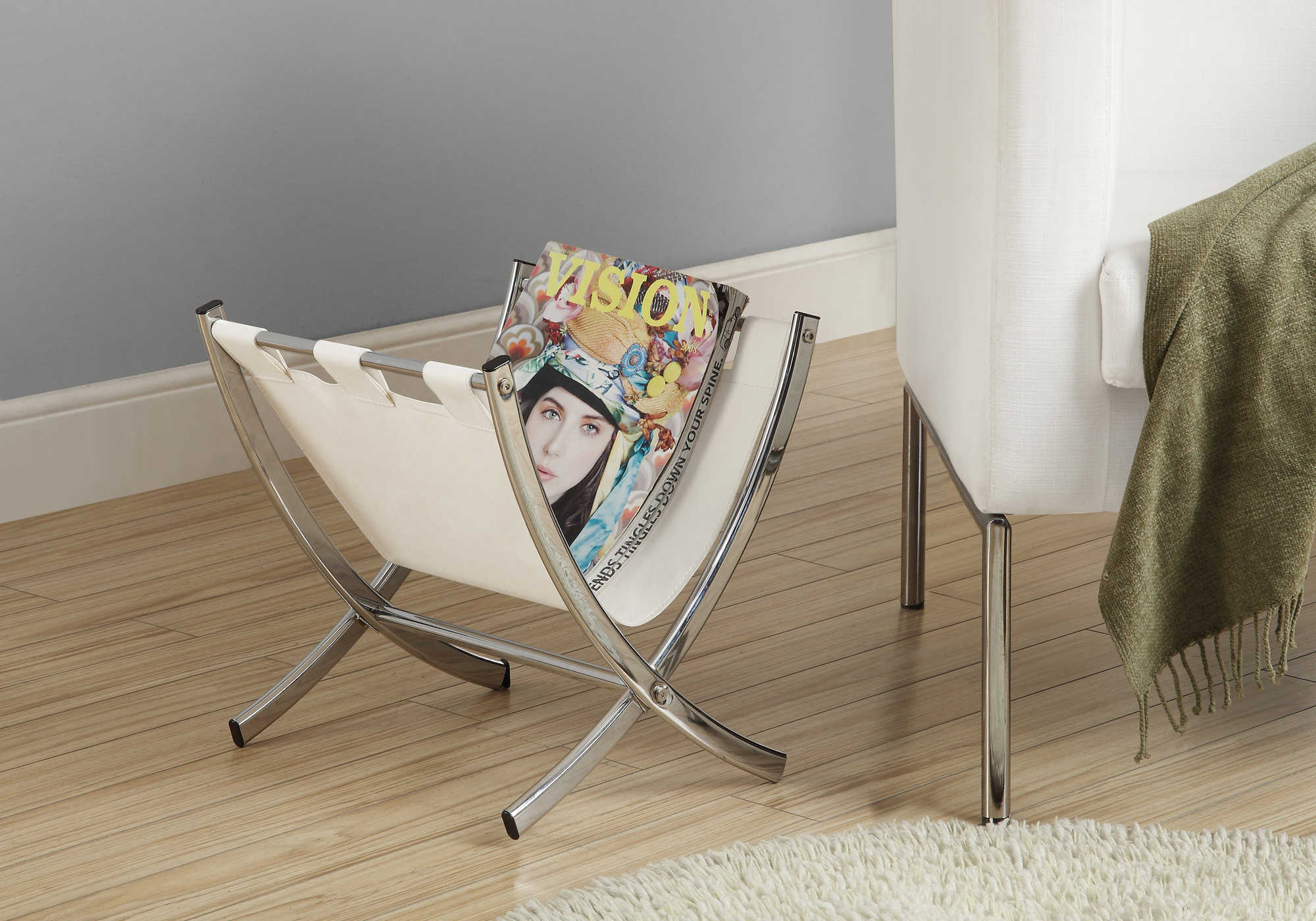 PORTE-REVUES - SIMILI-CUIR BLANC / MÉTAL CHROMÉ ( Meuble Mtl ) 