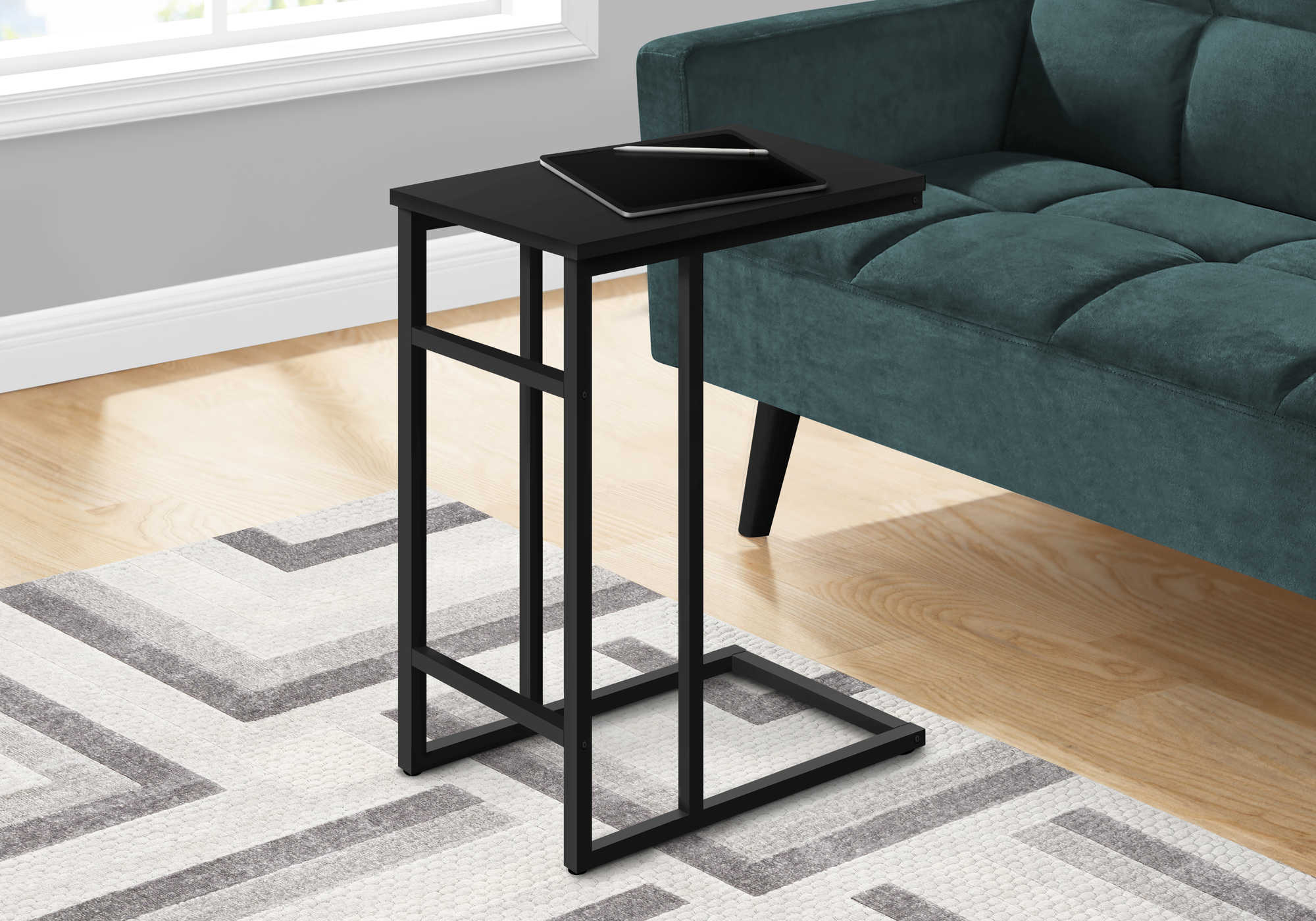 TABLE D'APPOINT - 24"H / NOIR / METAL NOIR ( Meuble Mtl )