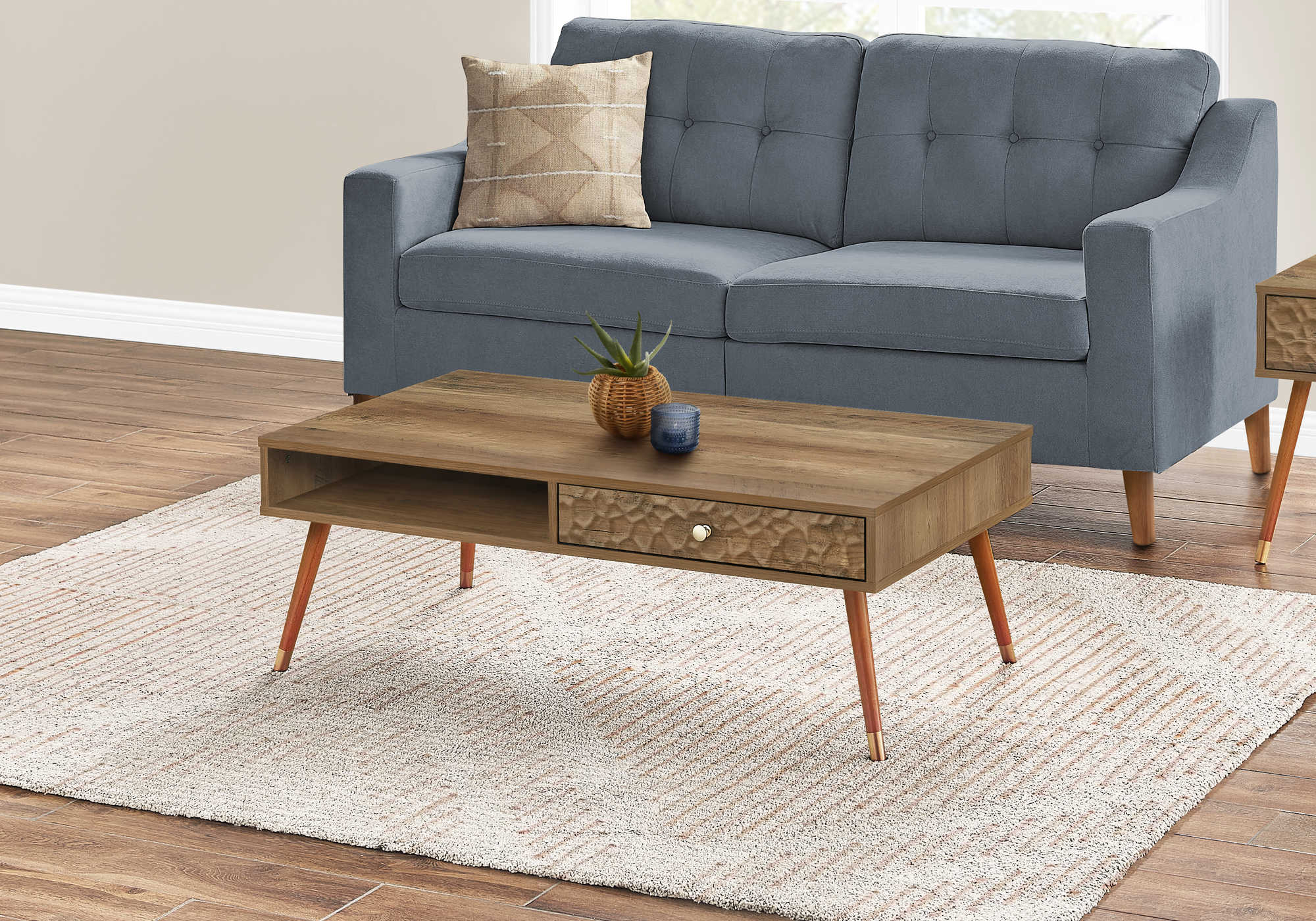 TABLE BASSE - NOYER MILIEU DU SIÈCLE AVEC UN TIROIR ( Meuble Mtl ) 