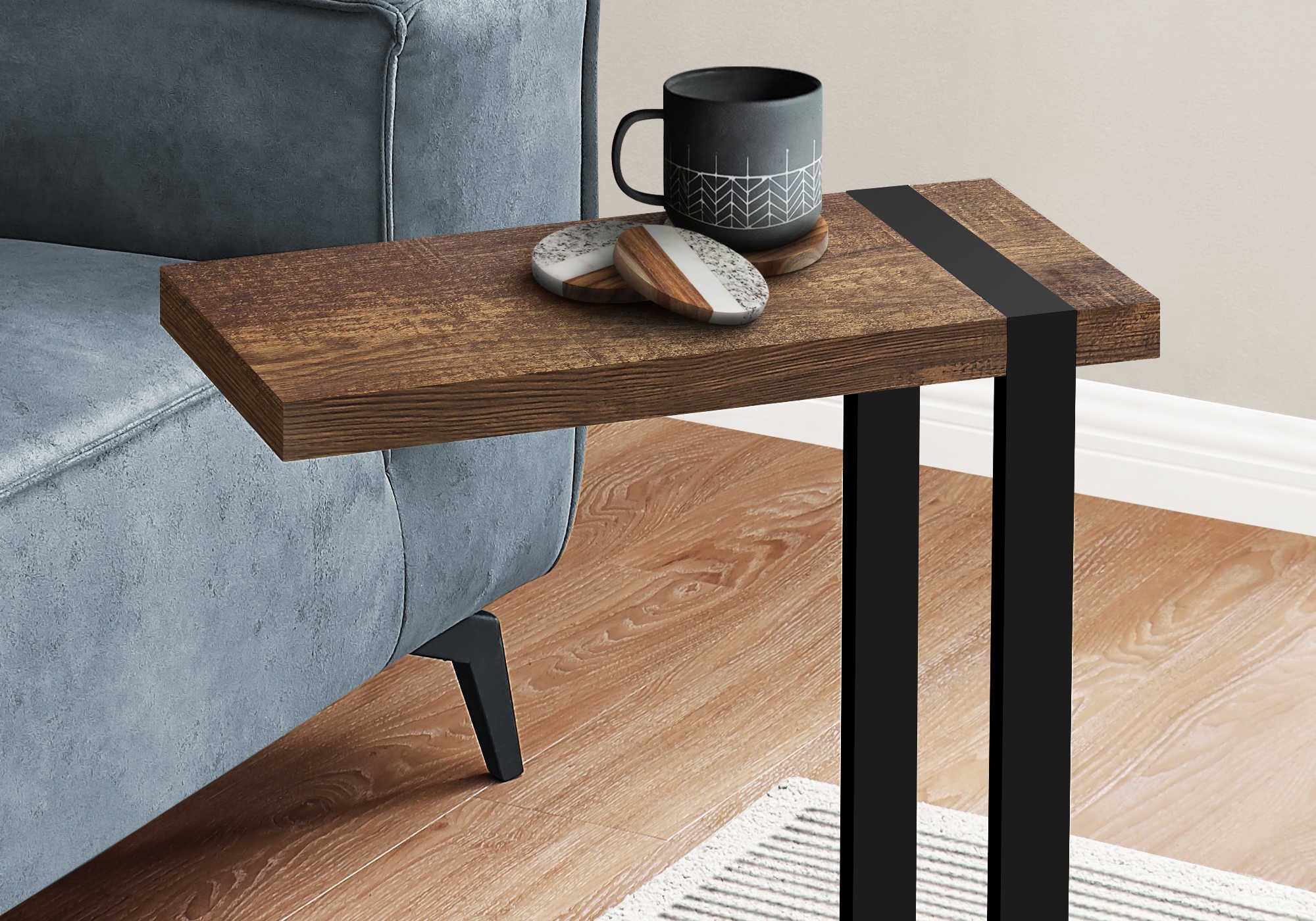 TABLE D'APPOINT - SIMILI BOIS BRUN / MÉTAL NOIR ( Meuble Mtl )