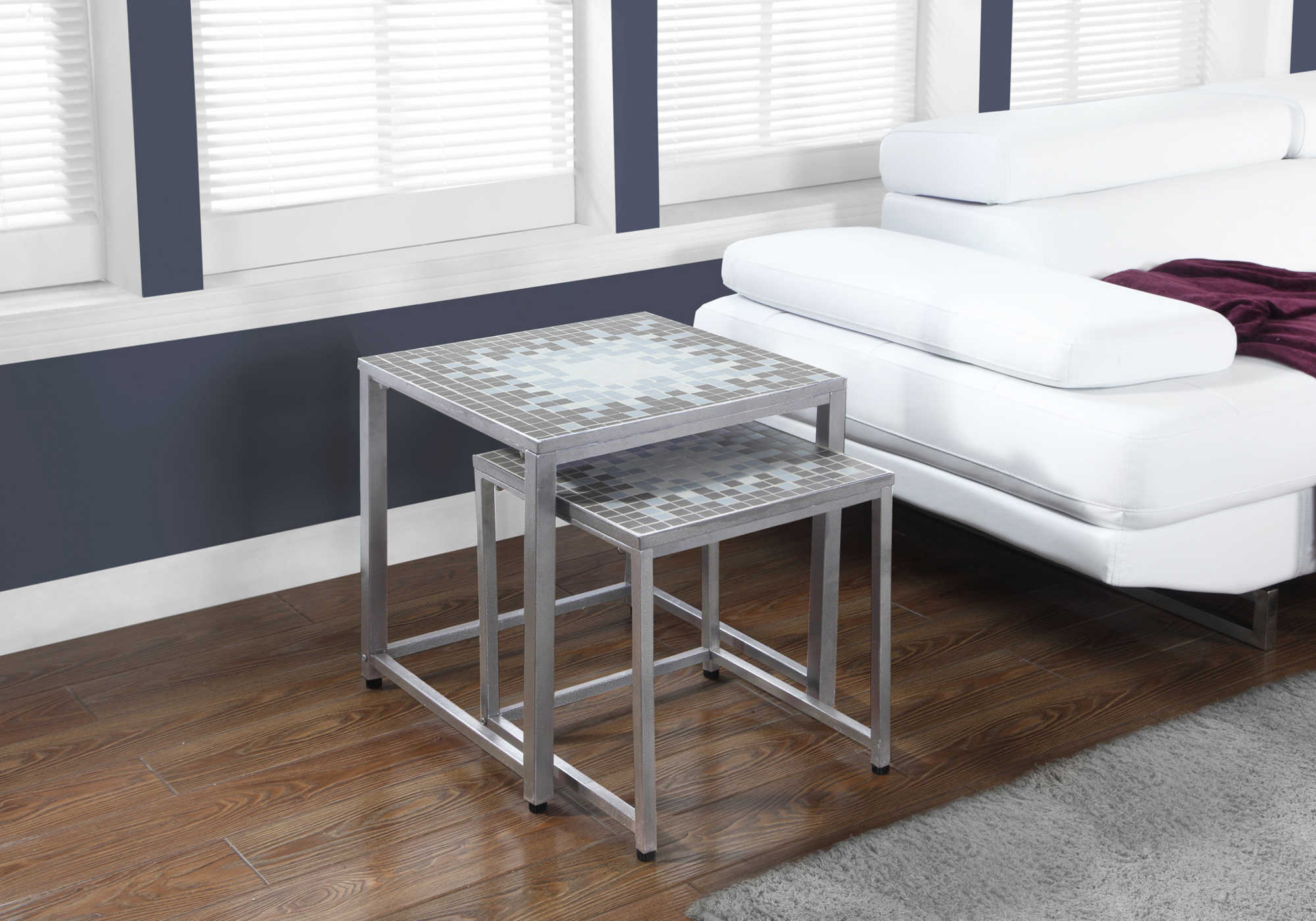 TABLE GIGOGNE - ENSEMBLE DE 2PCS / GRIS / DESSUS TUILE BLEU / ARGENT ( Meuble Mtl )
