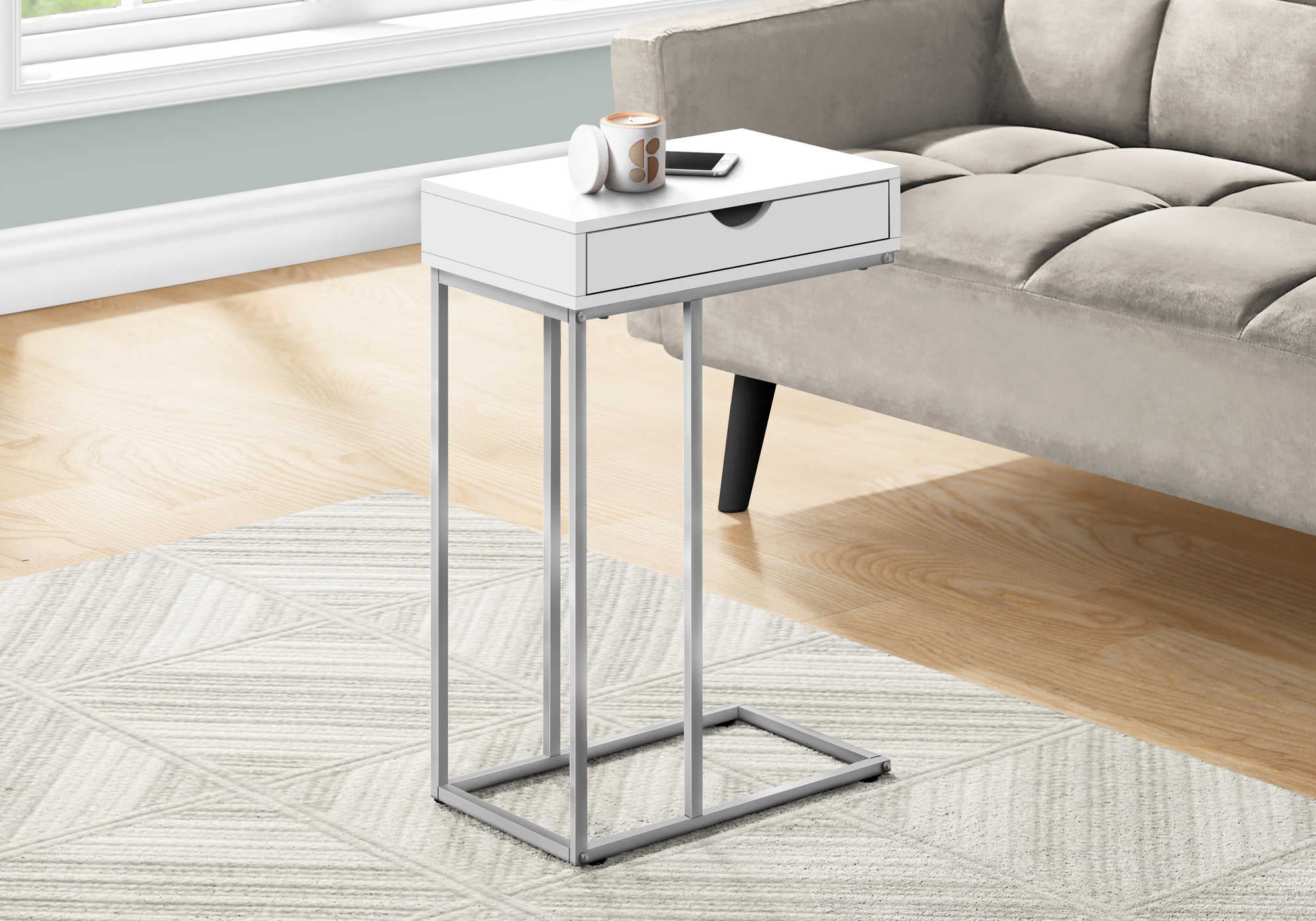 TABLE D'APPOINT - 25"H / BLANC / METAL ARGENT ( Meuble Mtl ) 
