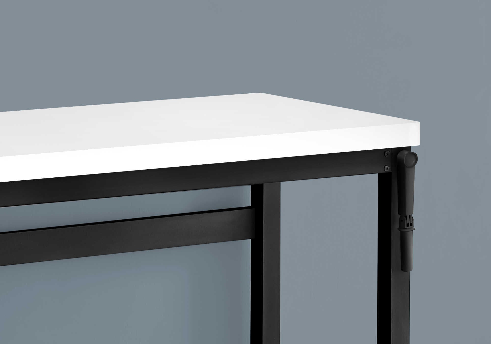 BUREAU D'ORDINATEUR - 48"L / BLANC / HAUTEUR AJUSTABLE/ METAL NOIR ( Meuble Mtl ) 