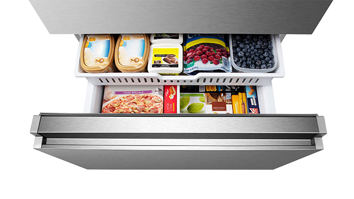 Hisense 19,8 Cu. pi. Réfrigérateur à portes françaises - RF200D4CSE ( Meuble Mtl )