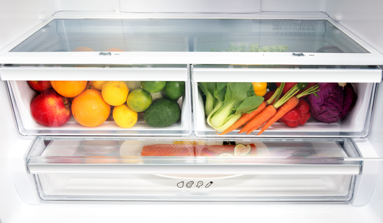 Réfrigérateur à portes françaises à profondeur de comptoir Hisense en acier inoxydable avec eau et glace (21,1 pi³) - RF208N6CSE ( Meuble Mtl )