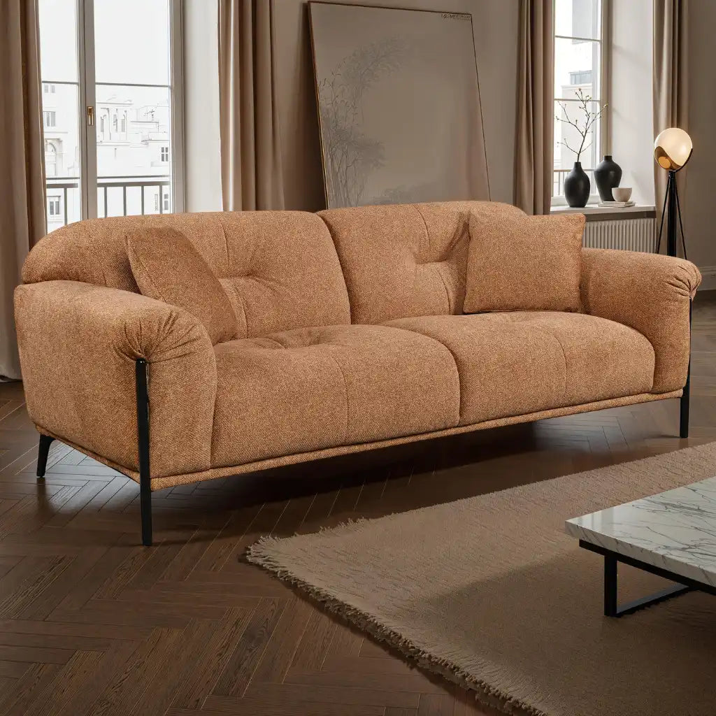 Canapé Lucia camel – Confort doux et style moderne